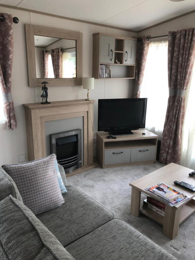 Luxury 2 Bedroom Caravan In Stunning Location Питлохри Экстерьер фото